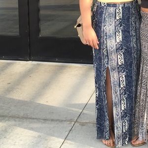 Adorable maxi skirt with above the knee slits!